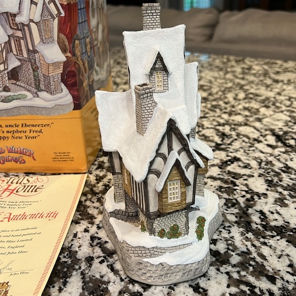 David Winter Cottages Christmas 1991 Fred’s House SIGNED! - Picture 6 of 9